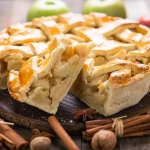 Low-Sugar Apple Pie