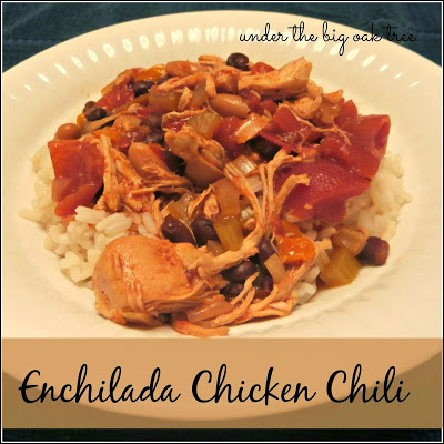 http://www.underthebigoaktree.com/2014/01/crock-pot-enchilada-chicken-chili.html