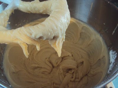 Creamy-Caramel-Frosting-Recipe