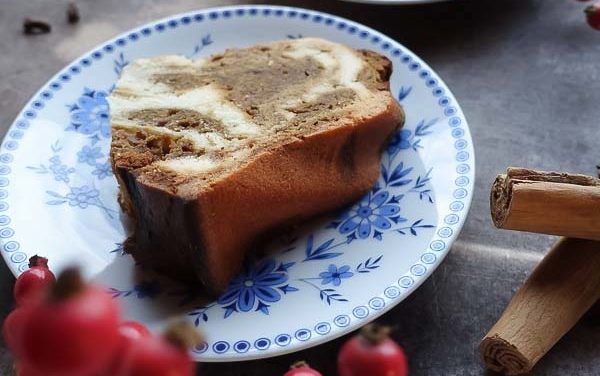 Featuring You ~ Edwardian Spice Marble Cake