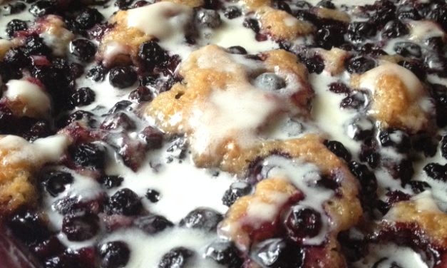 Grandma’s Easy Fruit Cobbler