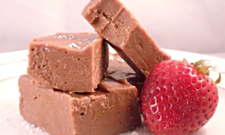 Easy & Creamy Chocolate Hazelnut Microwavable Fudge
