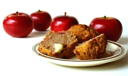 Apple & Flax Seed Muffins