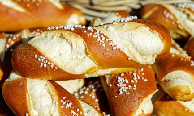 Pretzel Bread Rolls